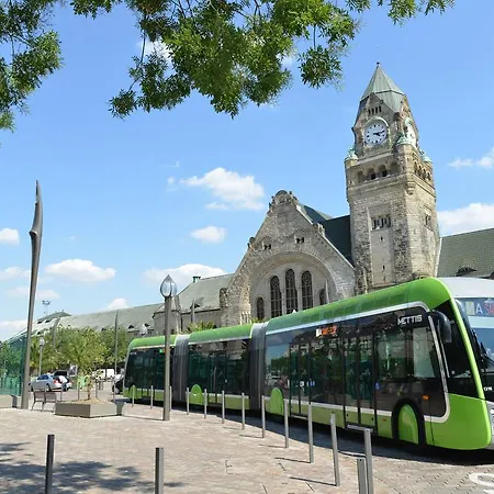 公寓 Appart Hotel Marcopolo Metz Centre - Vue Cathedrale - 2 Chambres - 78M2 - Situation Exceptionnelle - Classement Officiel 4 Etoiles 梅斯