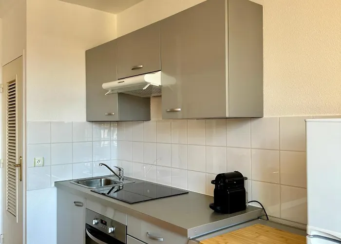 公寓 Appart Hotel Marcopolo Metz Centre - Vue Cathedrale - 2 Chambres - 78M2 - Situation Exceptionnelle - Classement Officiel 4 Etoiles *