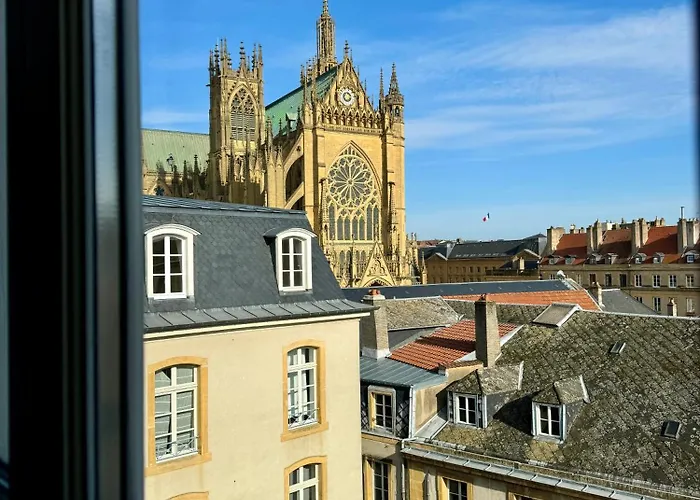 公寓 Appart Hotel Marcopolo Metz Centre - Vue Cathedrale - 2 Chambres - 78M2 - Situation Exceptionnelle - Classement Officiel 4 Etoiles