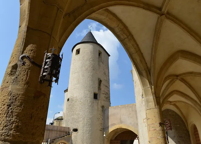 公寓 Appart Hotel Marcopolo Metz Centre - Vue Cathedrale - 2 Chambres - 78M2 - Situation Exceptionnelle - Classement Officiel 4 Etoiles